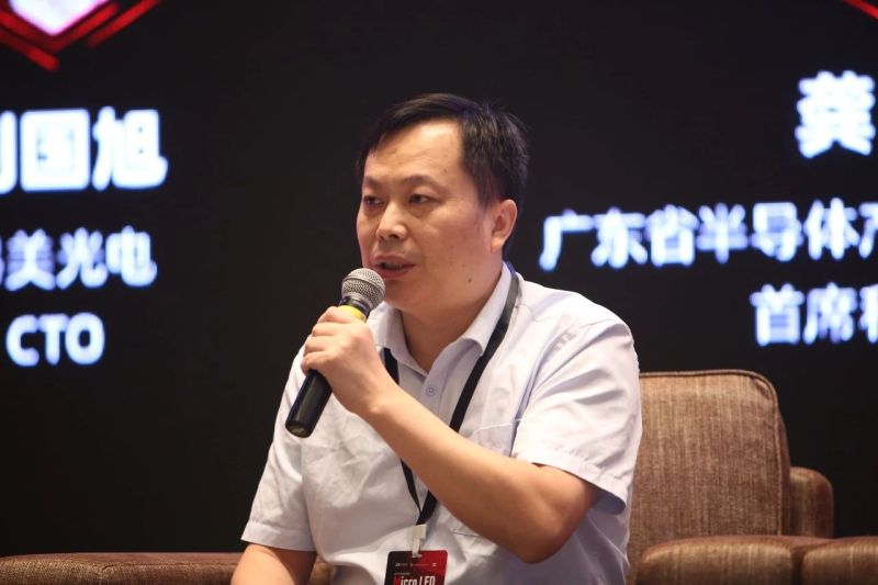 哪一种巨量转移方案会尽快胜出？这四位行家给出了答案