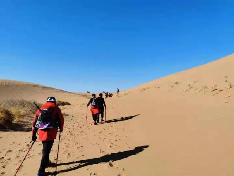 大漠星辰，与你同征 ——2019乾照光电“同袍一芯”戈壁徒步挑战赛圆满落幕